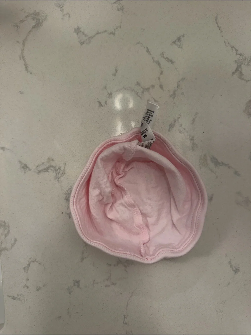 Baby hat pink size 6 months